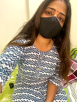 hottie jenny9 online show from 10/06/25, 05:49