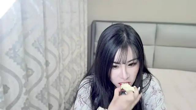 XIAOYU7-2025 online show from 10/16/25, 12:06