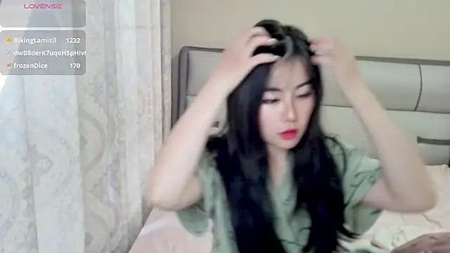 XIAOYU7-2025 online show from 10/18/25, 08:04