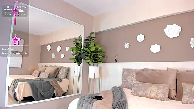 VictoriaShelby online show from 11/15/25, 11:40