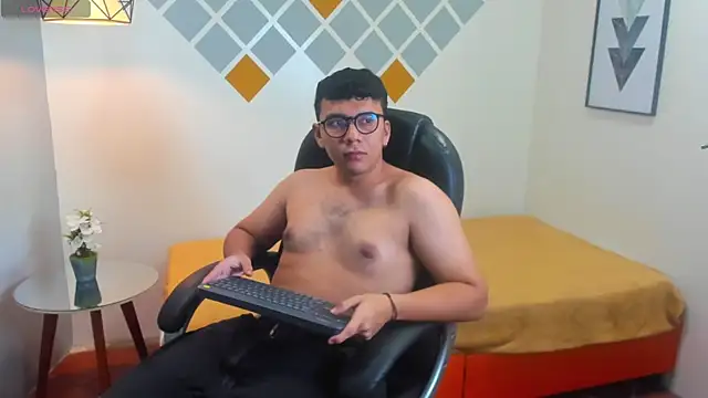 titanxero online show from 10/07/25, 11:40