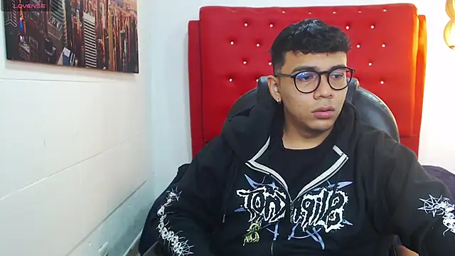 titanxero online show from 11/08/25, 12:49