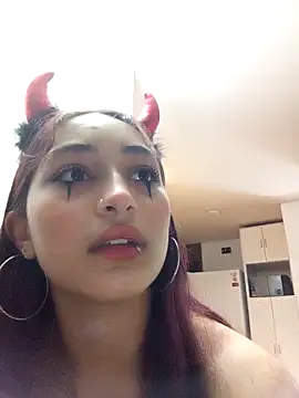 Lia Teen online show from 10/25/25, 10:48