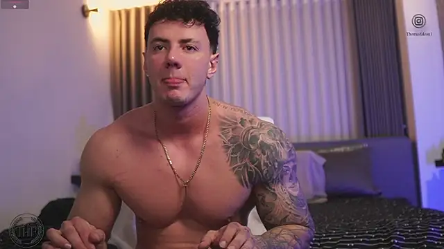 Snapshot of Thomas_Falcon chatting on 10/20/25, 11:16 Thomas Falcon online show from 10/20/25, 11:16