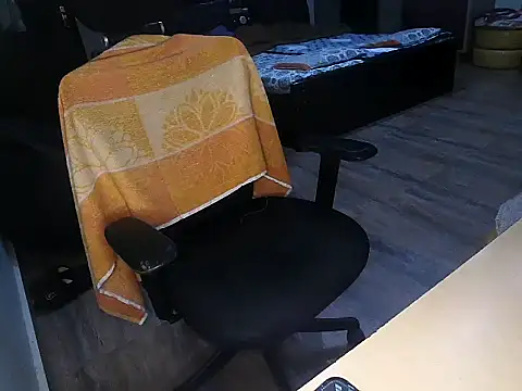 ZoroArcher online show from 11/22/25, 09:14