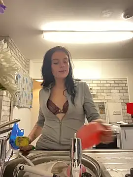 Camwithchlox online show from 09/19/25, 11:05