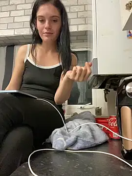 Camwithchlox online show from 10/01/25, 11:44