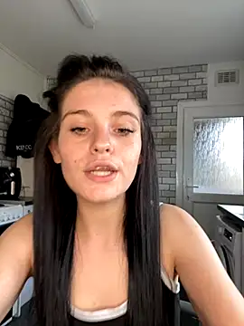 Camwithchlox online show from 10/16/25, 12:50