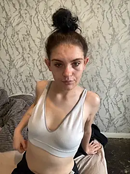 Camwithchlox online show from 10/20/25, 01:11