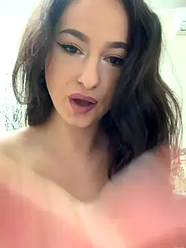 SunnyDane online show from 11/10/25, 10:47