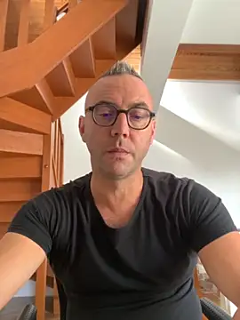 Marronglace1 online show from 10/04/25, 09:07