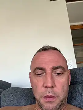 Marronglace1 online show from 10/30/25, 08:38