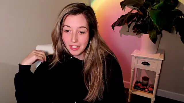 SuggestiveBehavior online show from 10/11/25, 01:05