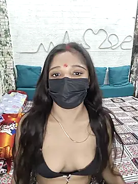Snapshot of Aahanaaa chatting on 10/01/25, 04:46 Aahanaaa online show from 10/01/25, 04:46