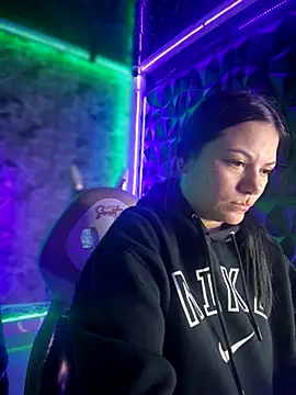 Snapshot of Megaan__More chatting on 10/06/25, 02:53 Megaan More online show from 10/06/25, 02:53