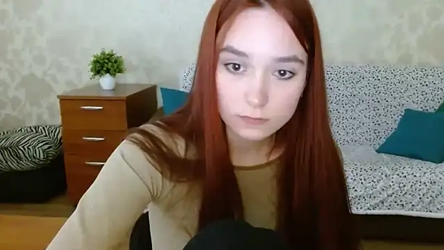 Snapshot of aFoxie chatting on 09/12/25, 07:47 aFoxie online show from 09/12/25, 07:47