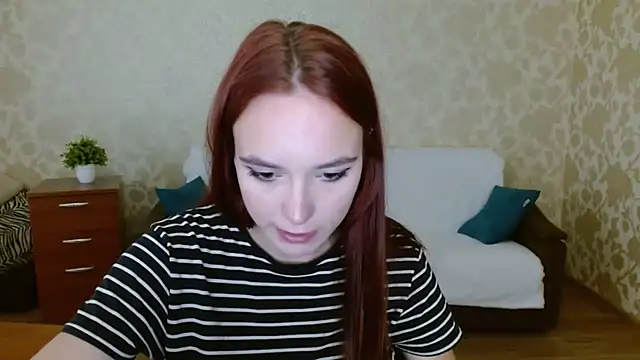 Snapshot of aFoxie chatting on 09/14/25, 11:15 aFoxie online show from 09/14/25, 11:15