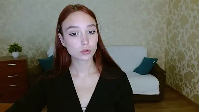 Snapshot of aFoxie chatting on 09/16/25, 06:14 aFoxie online show from 09/16/25, 06:14