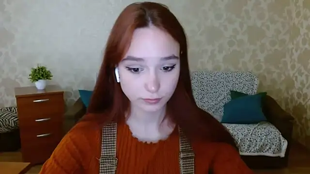Snapshot of aFoxie chatting on 09/20/25, 06:42 aFoxie online show from 09/20/25, 06:42