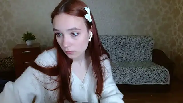Snapshot of aFoxie chatting on 09/21/25, 03:46 aFoxie online show from 09/21/25, 03:46