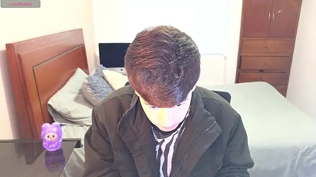 tightncuteass online show from 10/16/25, 10:22