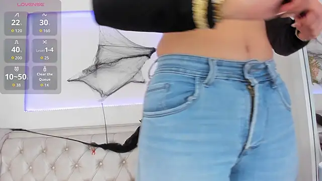 Ridwana  online show from 10/30/25, 12:06