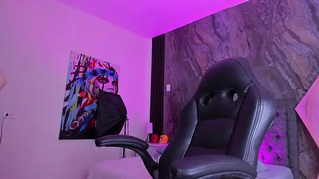 Snapshot of Zoe_Rosse00 chatting on 09/21/25, 07:37 Zoe Rosse00 online show from 09/21/25, 07:37