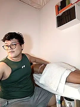 Snapshot of Charles_The_masseur chatting on 10/16/25, 05:08 Charles The masseur online show from 10/16/25, 05:08