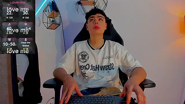 Im Juaniito online show from 09/14/25, 01:27