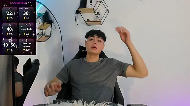 Im Juaniito online show from 09/19/25, 01:07