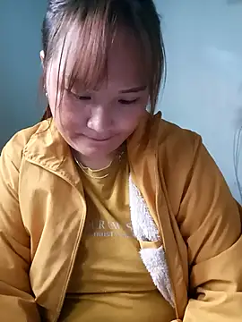 Snapshot of Tamara-a chatting on 10/23/25, 02:44 Tamara-a online show from 10/23/25, 02:44