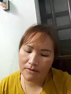 Snapshot of Tamara-a chatting on 10/30/25, 02:07 Tamara-a online show from 10/30/25, 02:07