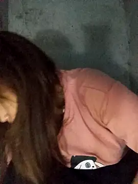 Snapshot of Tamara-a chatting on 10/31/25, 02:18 Tamara-a online show from 10/31/25, 02:18