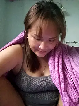 Snapshot of Tamara-a chatting on 11/02/25, 03:20 Tamara-a online show from 11/02/25, 03:20