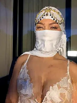  hafsa  online show from 10/24/25, 10:50