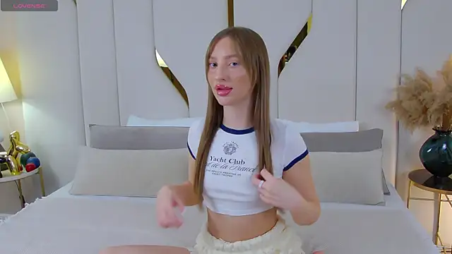 Miranda Scott online show from 11/08/25, 05:12