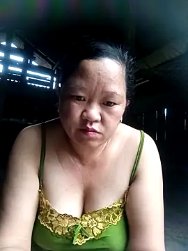 riso-00 online show from 11/10/25, 09:08