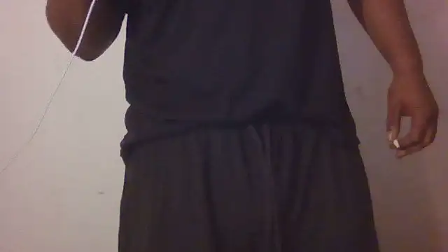 Snapshot of DemontimeLo chatting on 09/27/25, 10:09 DemontimeLo online show from 09/27/25, 10:09