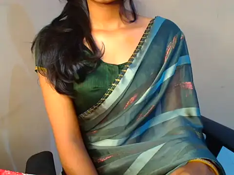 Snapshot of Arpitha07 chatting on 10/22/25, 07:13 Arpitha07 online show from 10/22/25, 07:13