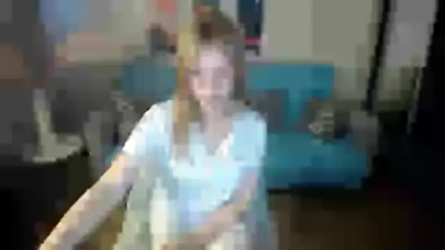 shy hot cat online show from 11/17/25, 10:54