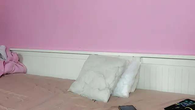 AcidTears online show from 10/18/25, 06:48