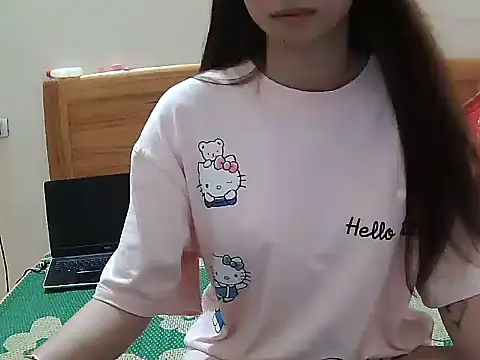 Snapshot of Baby_done chatting on 09/11/25, 01:44 Baby done online show from 09/11/25, 01:44