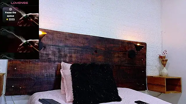 JhosuaVega online show from 10/08/25, 07:00