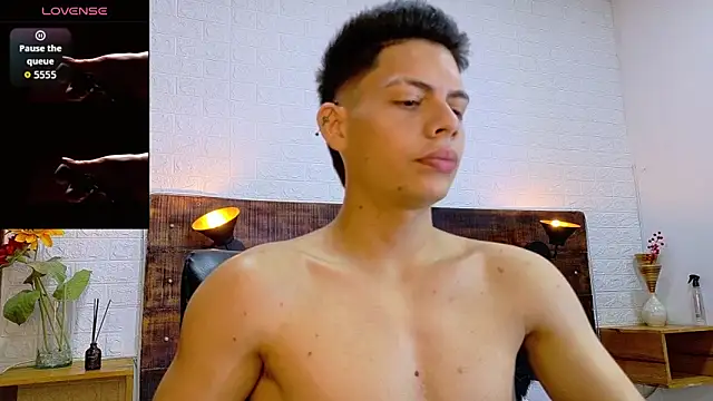 JhosuaVega online show from 10/23/25, 09:13