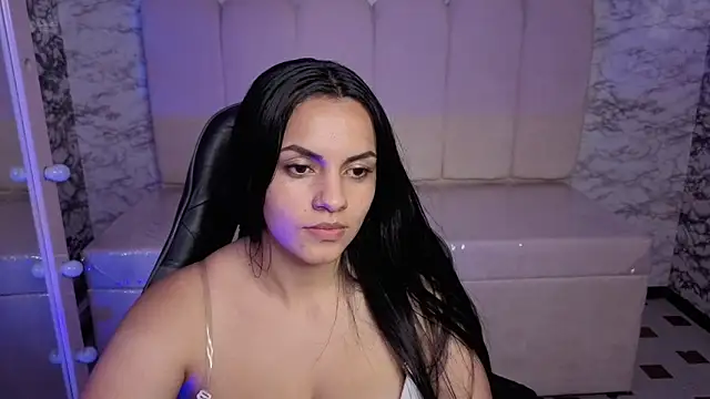 Mialover v online show from 10/10/25, 01:04