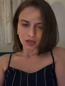 Snapshot of ScarlettNoirr chatting on 10/23/25, 09:02 ScarlettNoirr online show from 10/23/25, 09:02