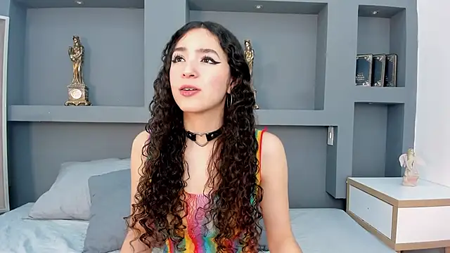 KiaraSar online show from 10/01/25, 01:17