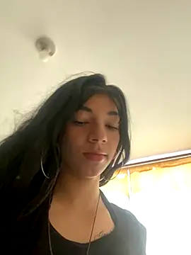 Snapshot of Lesly777_ chatting on 09/25/25, 01:59 Lesly777 online show from 09/25/25, 01:59