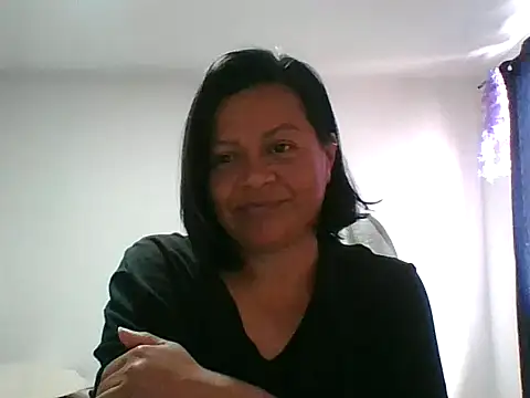 adri89-g online show from 09/28/25, 03:50