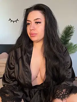 Snapshot of Andrestarr chatting on 10/11/25, 12:04 Andrestarr online show from 10/11/25, 12:04